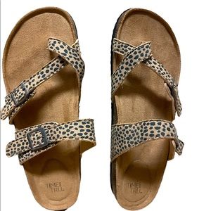 Time and True two-straps buckle sandals